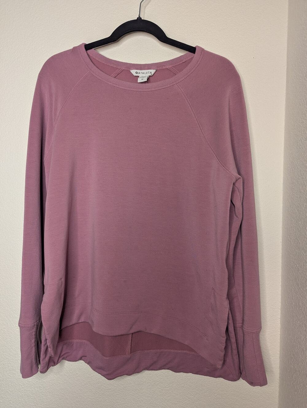 Athleta Women Pink Soft Long-Sleeve Crewneck Pullover M Athleisure Active Travel